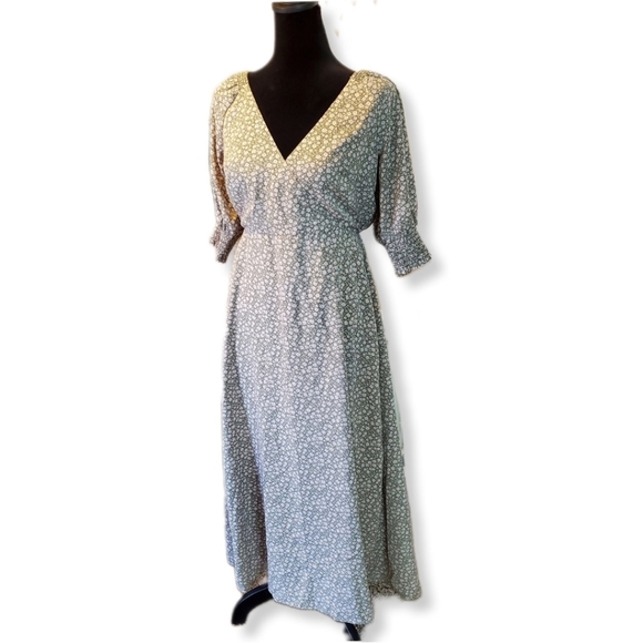 Lulus Dresses & Skirts - Lulus x LUSH Times With You Sage Green Floral Print Puff Sleeve Midi Dress Sz S
